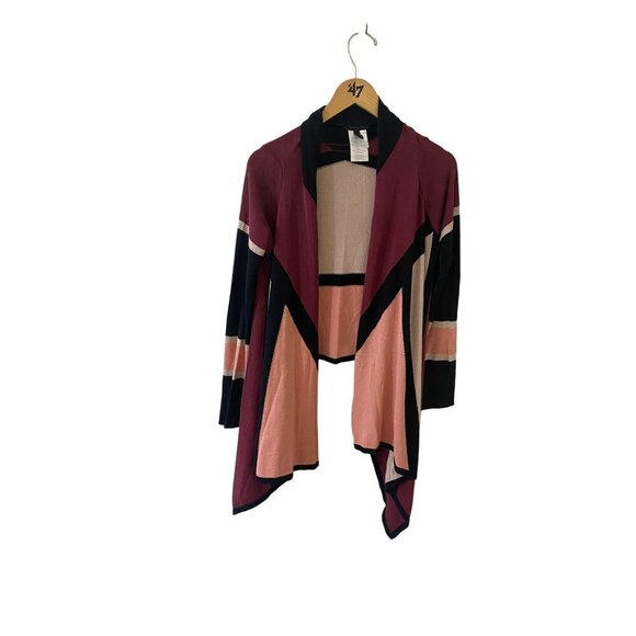 BCBGMaxazria Women's Color Block Long Sleeve High Low Sweater - Small - Picture 1 of 14